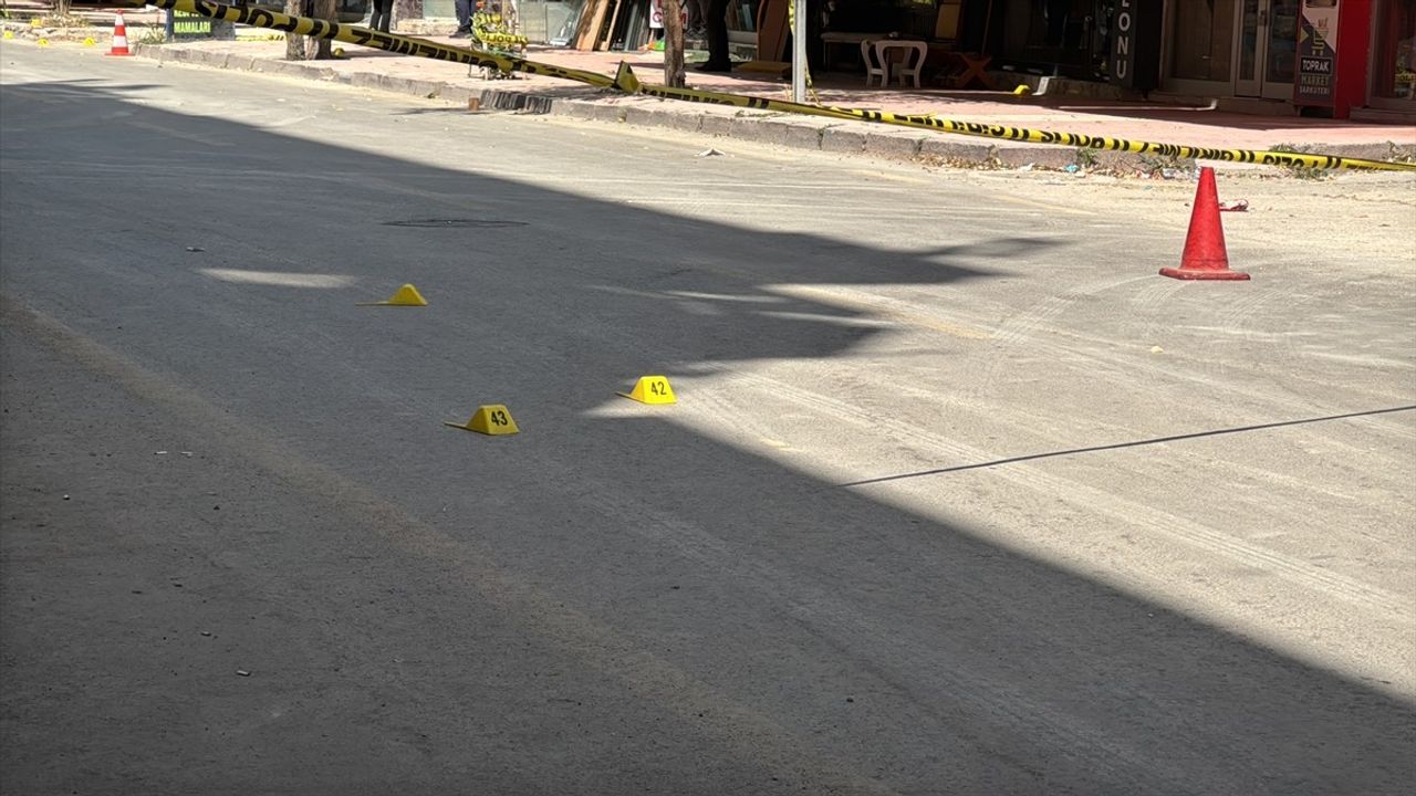 Elazığ'da Polisi Yaralayan Zanlı Etkisiz Hale Getirildi