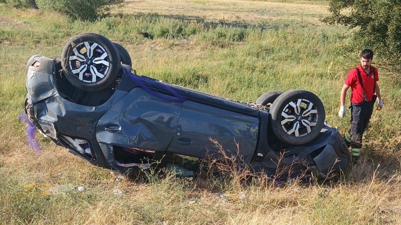 Erzincan'da Dramatik Trafik Kazası: 1 Ölü, 4 Yaralı