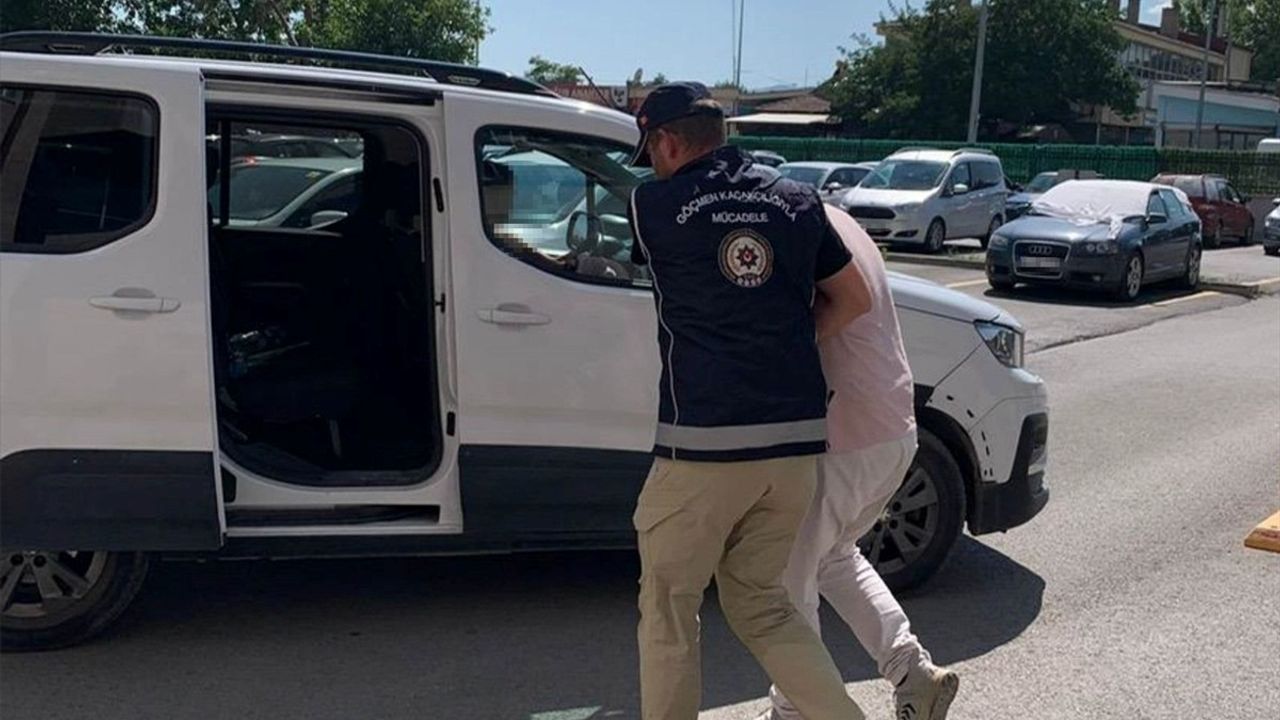 Erzincan'da Göçmen Kaçakçılığı Operasyonu: 2 Tutuklama