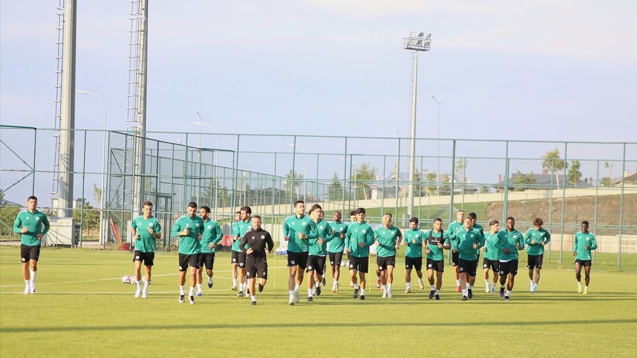 Erzurum Valisi Mustafa Çiftçi Konyaspor'u Ziyaret Etti