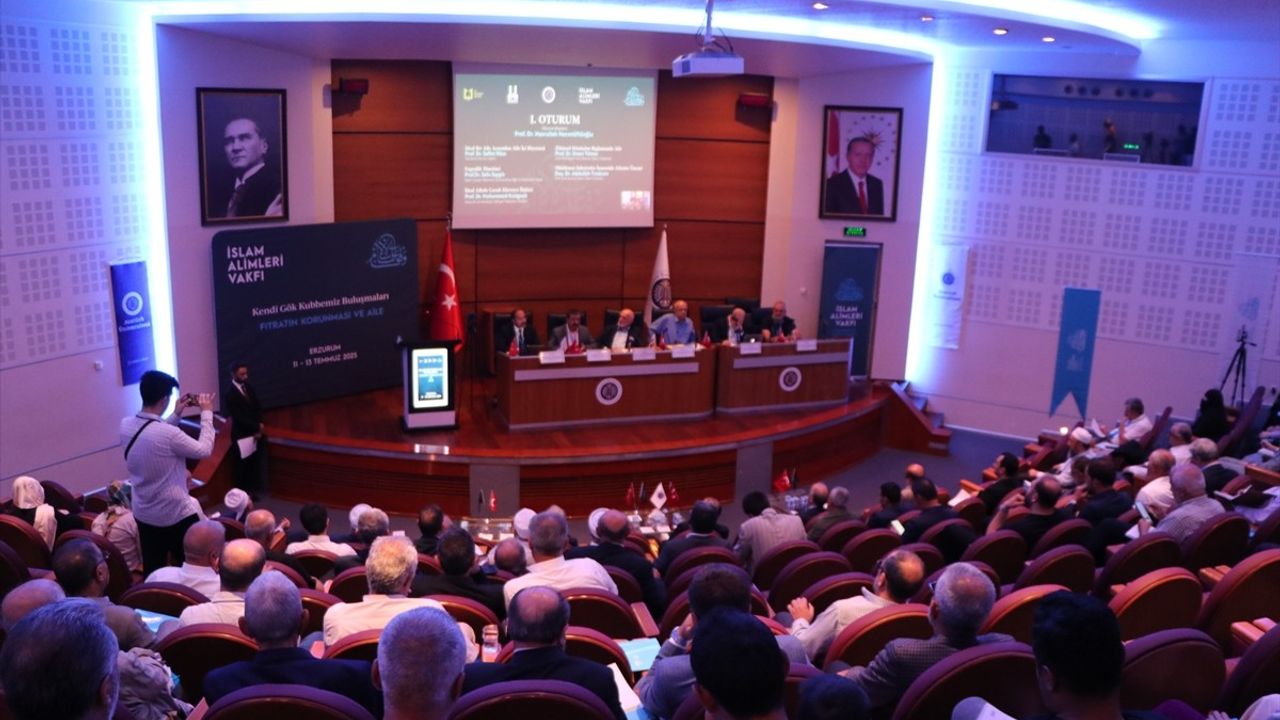 Fıtratın Korunması ve Aile Üzerine Buluşma