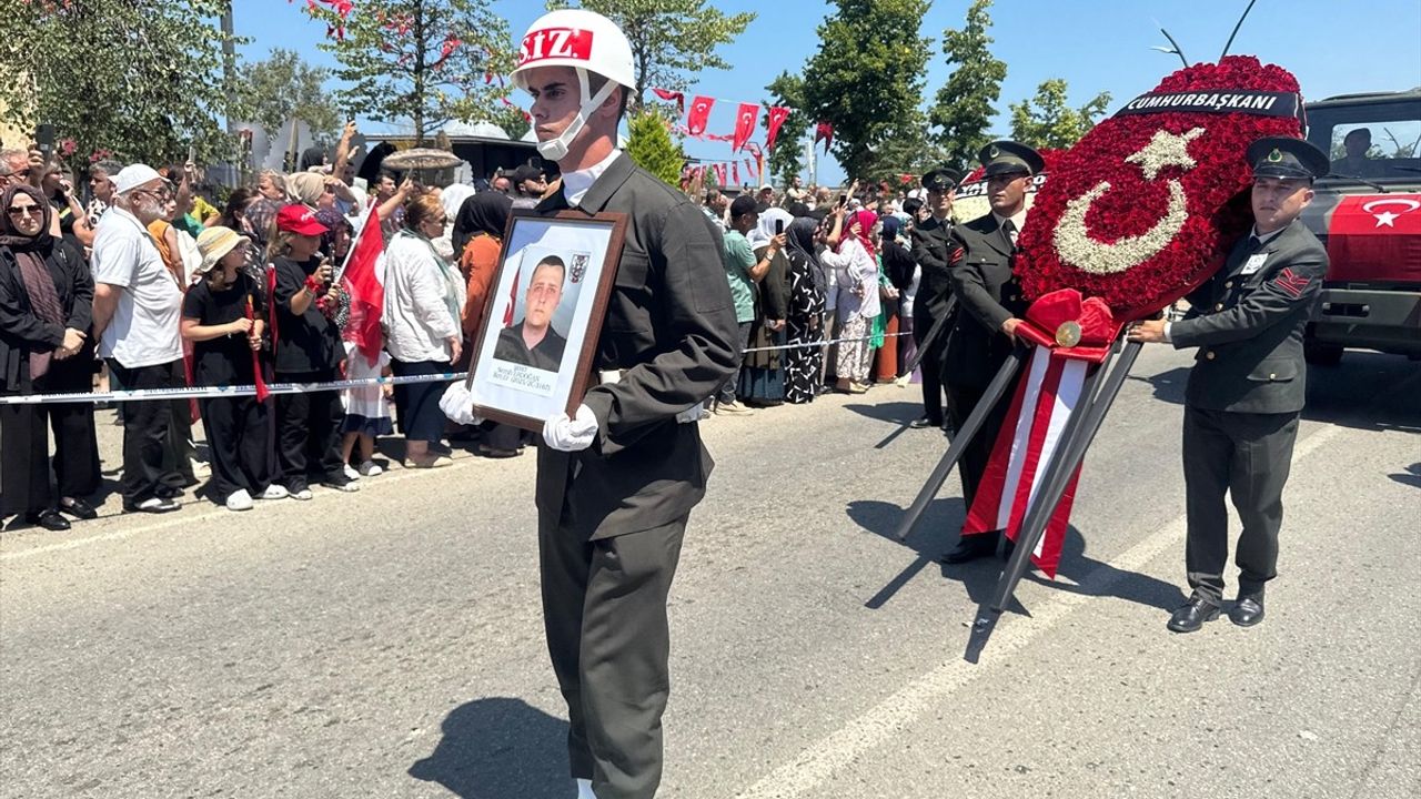 Giresun'da Şehit İkmal Er Semih Erdoğan'ın Cenaze Töreni