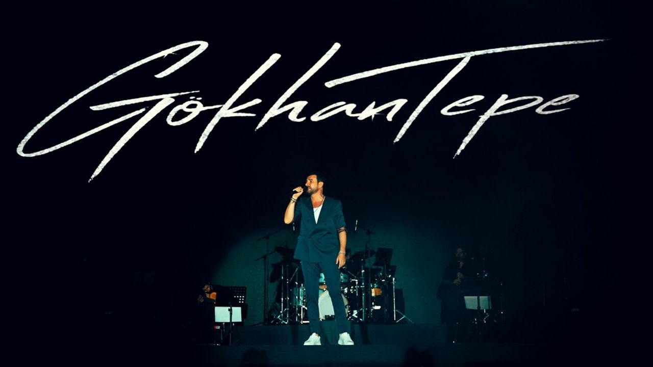 Gökhan Tepe, Van Kültür Yolu Festivali'nde Hayranlarıyla Buluştu