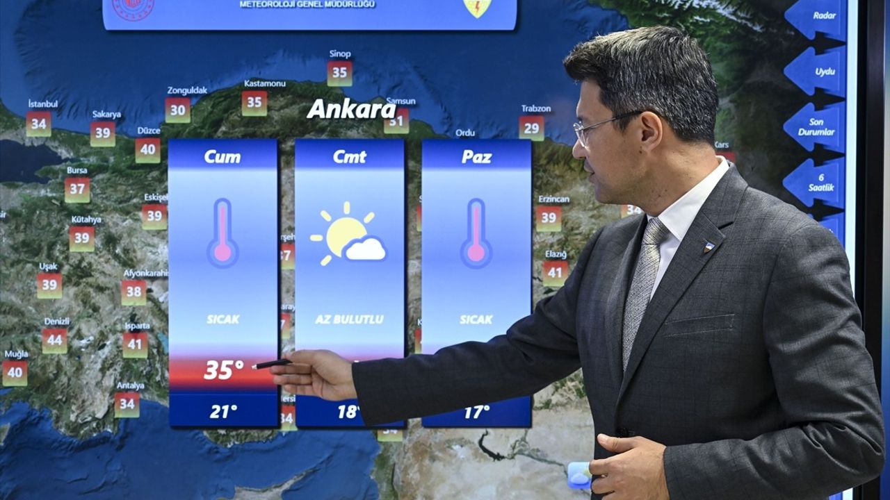Hafta Sonu Sıcak Hava Etkisini Sürdürecek
