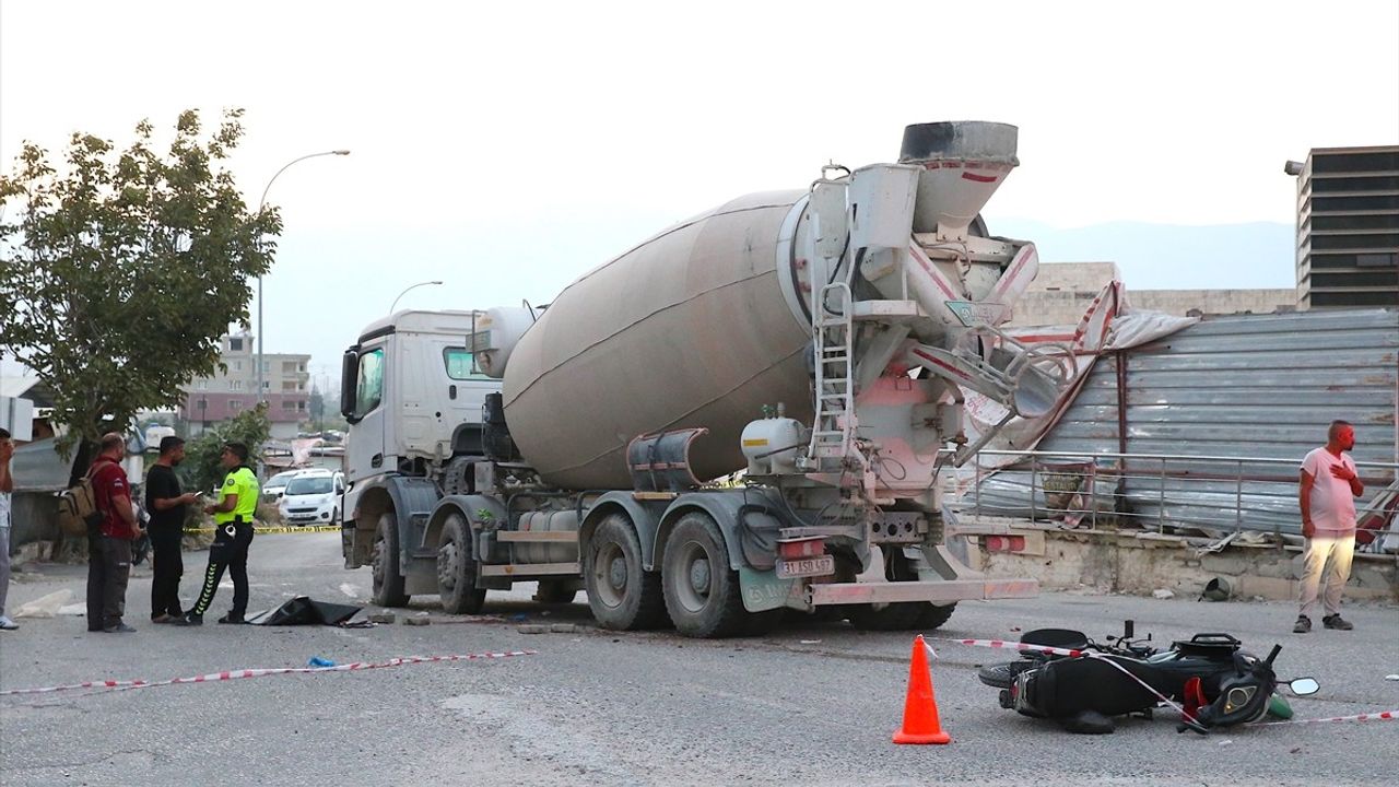 Hatay'da Motosiklet Kazası: İki Kişi Hayatını Kaybetti