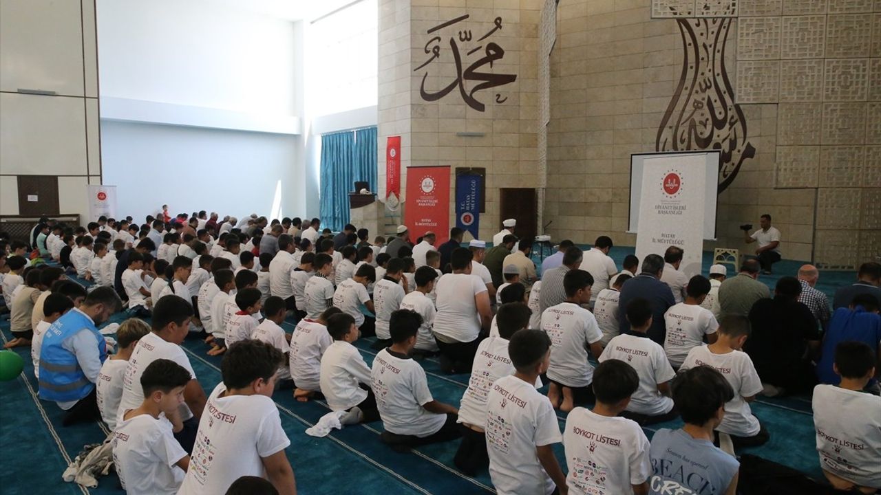 Hatay'da Ortaokul Öğrencileri 'Cami Buluşması' Etkinliğinde Buluştu