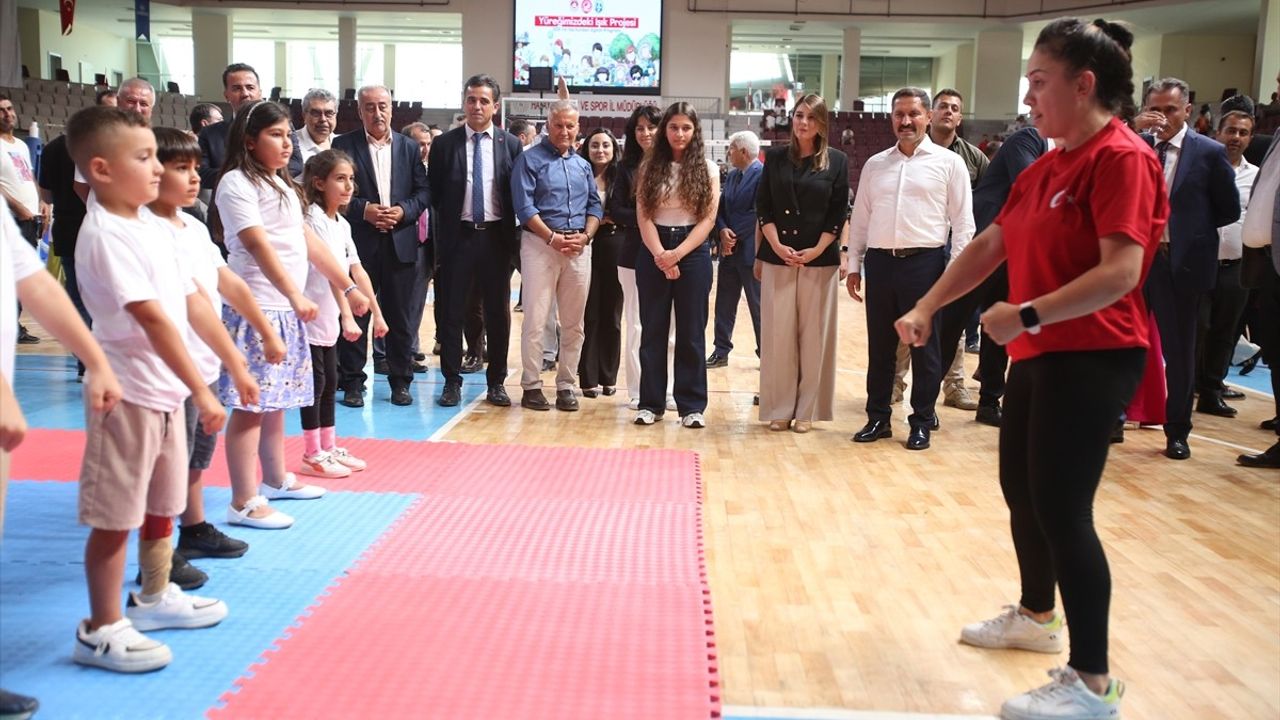 Hatay'da Yaz Kursları Eğitim Programı Başladı