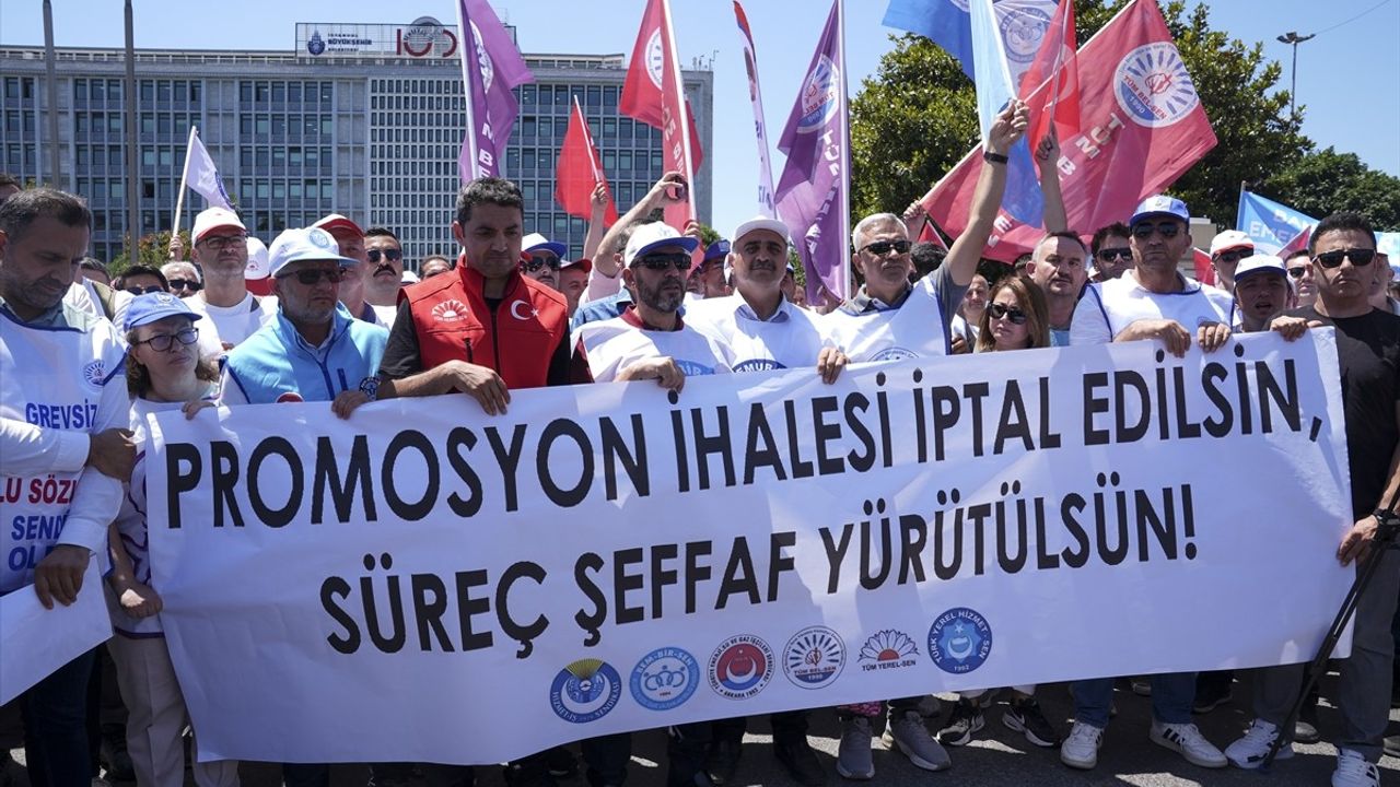 İBB'nin Maaş Promosyonu İhalesine Sendikalardan Tepki