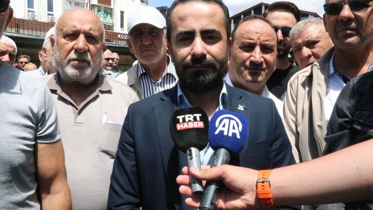 İç Anadolu'da Hazreti Muhammed'in Karikatürüne Tepkiler Büyüyor