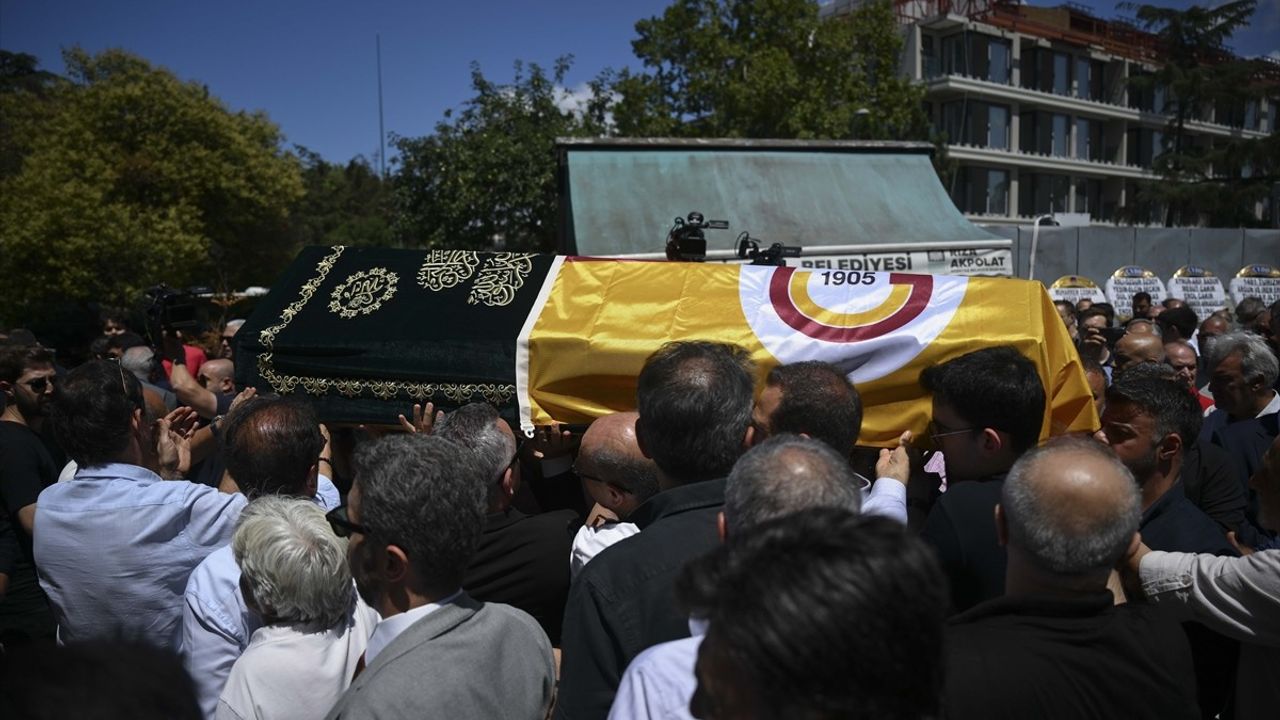 İsmail Sarıkaya Son Yolculuğuna Uğurlandı