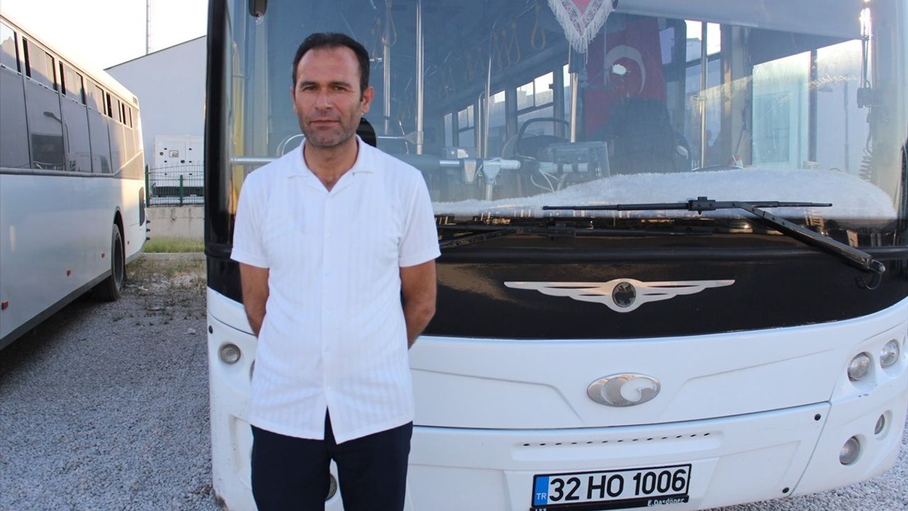 Isparta'da Şoför, 2 Yaşındaki Çocuğun Hayatını Kurtardı