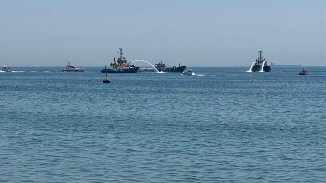 İstanbul'da Ambarlı Açıklarında Gemide Yangın