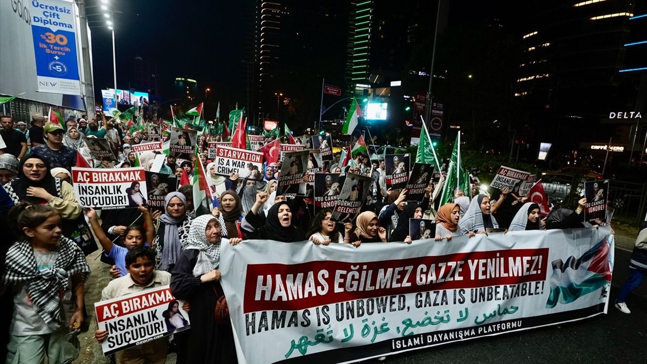 İstanbul'da Gazze İçin Protesto: İsrail'in Saldırıları Kınandı