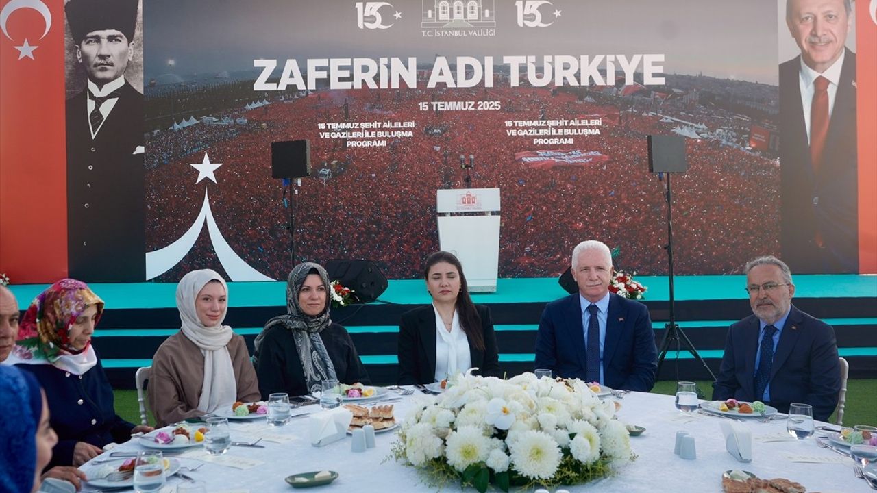 İstanbul Valiliği'nden 15 Temmuz Şehitlerine Onur Yemeği