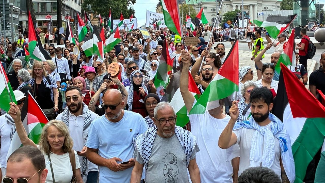 İsveç'te Gazze Protestosu: Hükümete Tepki