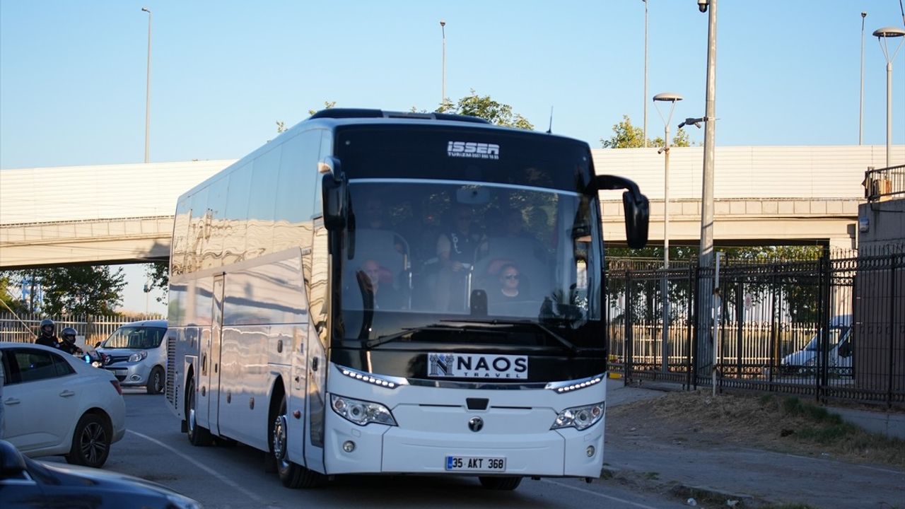 İzmir Büyükşehir Belediyesi'ne Yönelik Yolsuzluk Soruşturması