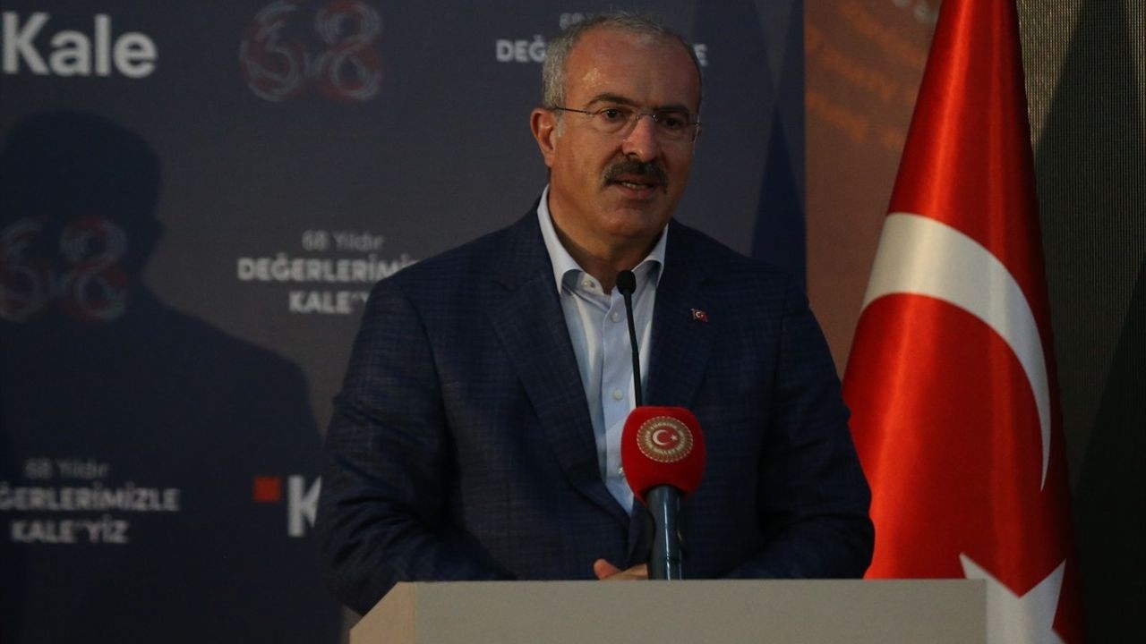 Kale Seramik'in 68. Yılı Kutlandı ve Yeni Hattın Temeli Atıldı