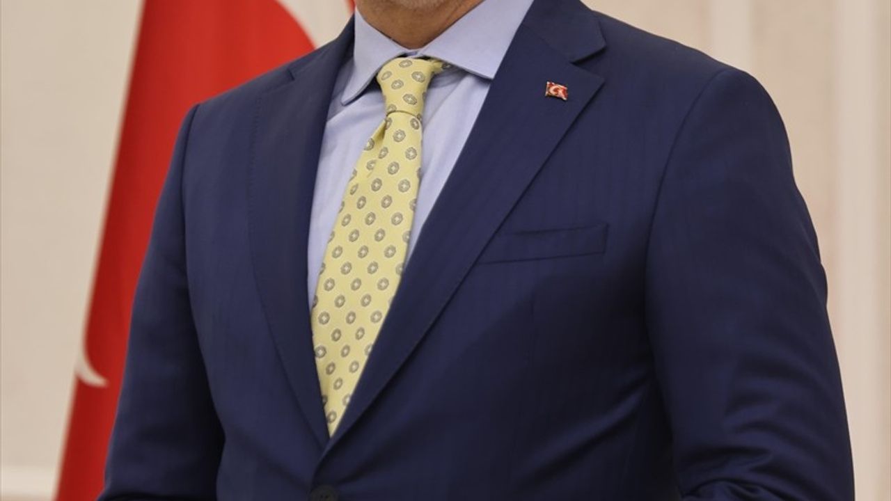 Kamuda Zam Görüşmeleri: Bakan Işıkhan'dan Açıklama