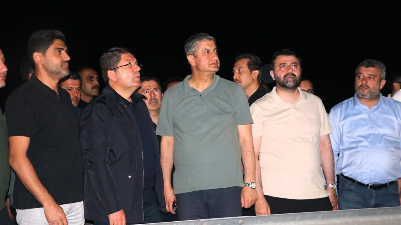Karabük'teki Orman Yangınları Üzerine Adalet Bakanı Tunç'tan Açıklama