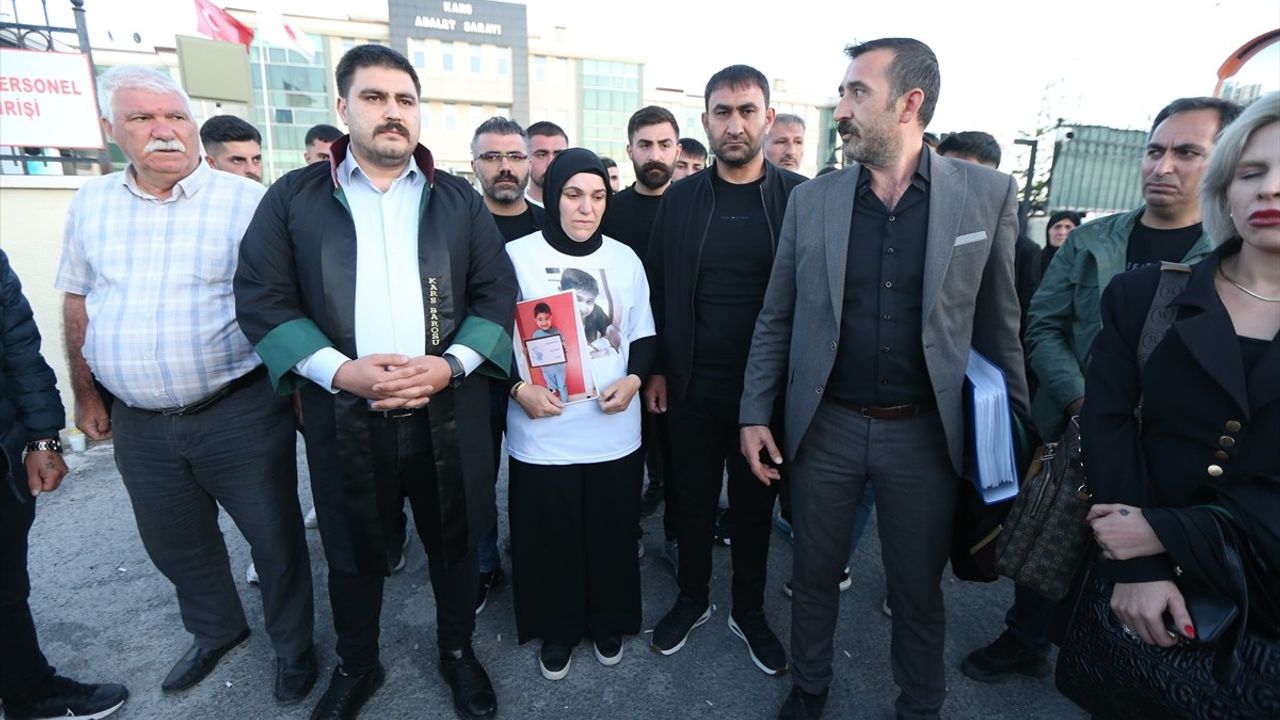 Kars'ta 6 Yaşındaki Çocuğun Ölümü: 5 Sanık Mahkemeye Sevk Edildi