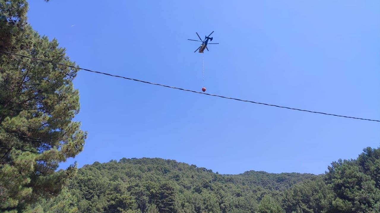 Kaş'ta Orman Yangını Kontrol Altına Alındı
