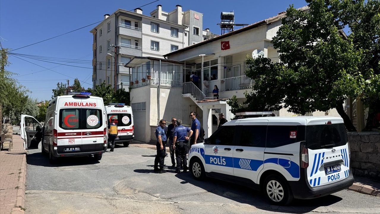 Kayseri'de Aile İçi Çatışma: Üvey Kız Yaralandı, Üvey Baba İntihar Etti