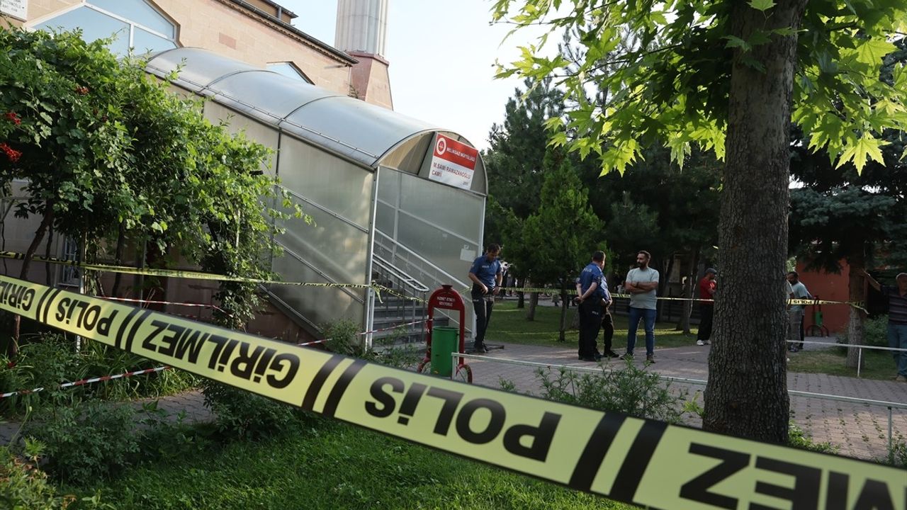 Kayseri'de Park Yeri Kavgası Sonrası Bıçaklama Olayı
