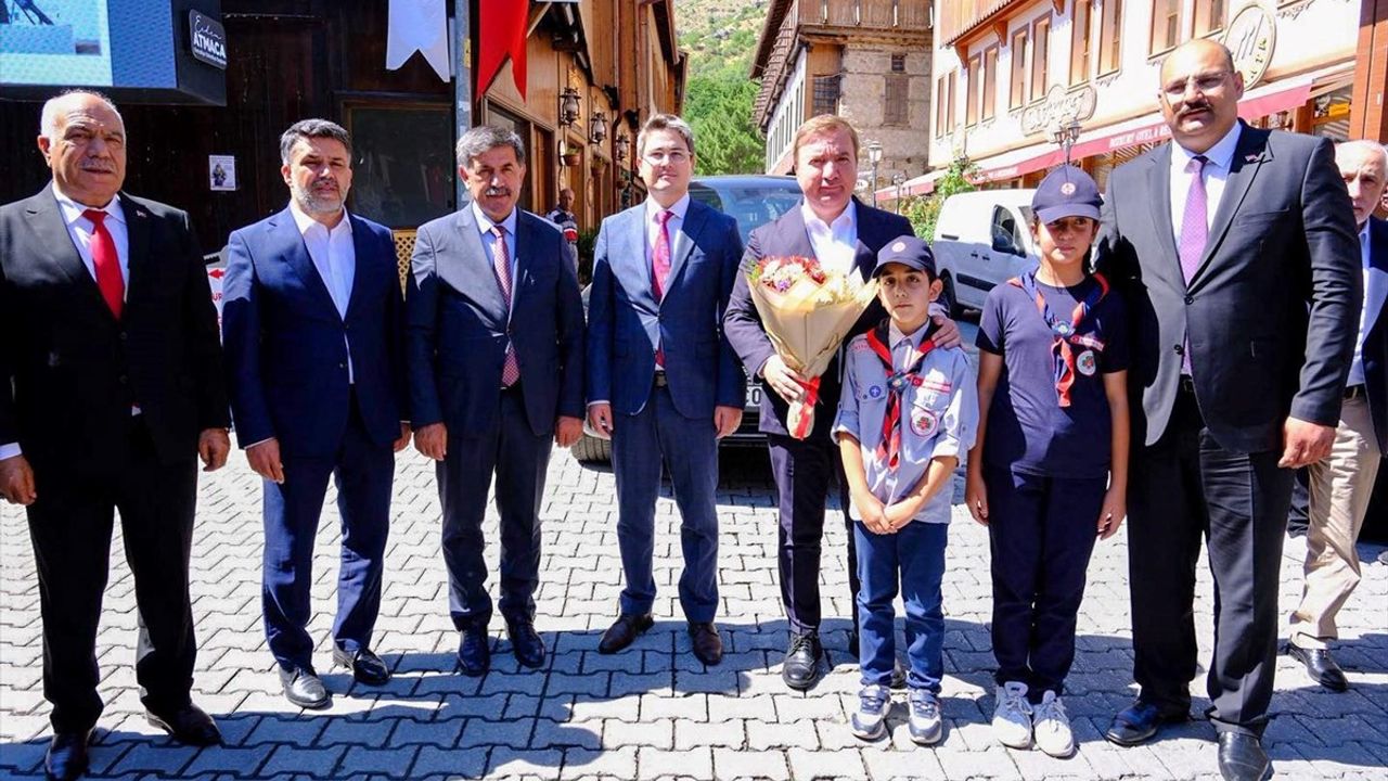 Kemaliye'de 46. Uluslararası Kültür ve Doğa Sporları Şenliği Başladı