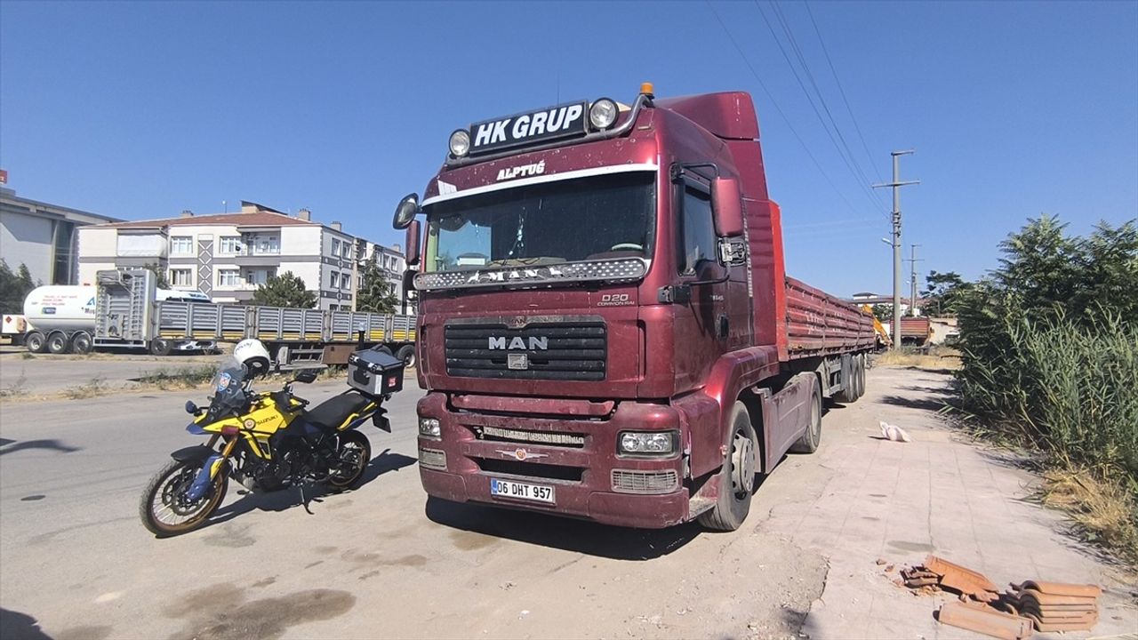 Kırıkkale'de Tır Çarpması: 74 Yaşındaki Adam Hayatını Kaybetti