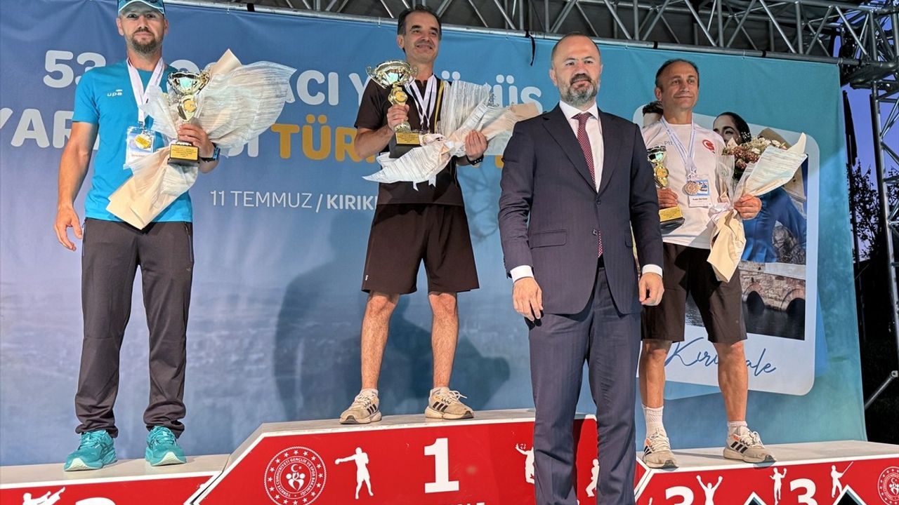 Kırıkkale'deki 2025 Postacı Yürüyüş Yarışması Türkiye Finali Tamamlandı