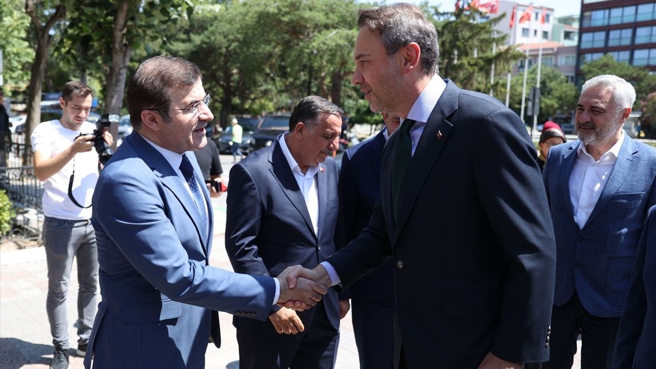 Kırklareli'de Enerji Bakanı Bayraktar Ziyareti