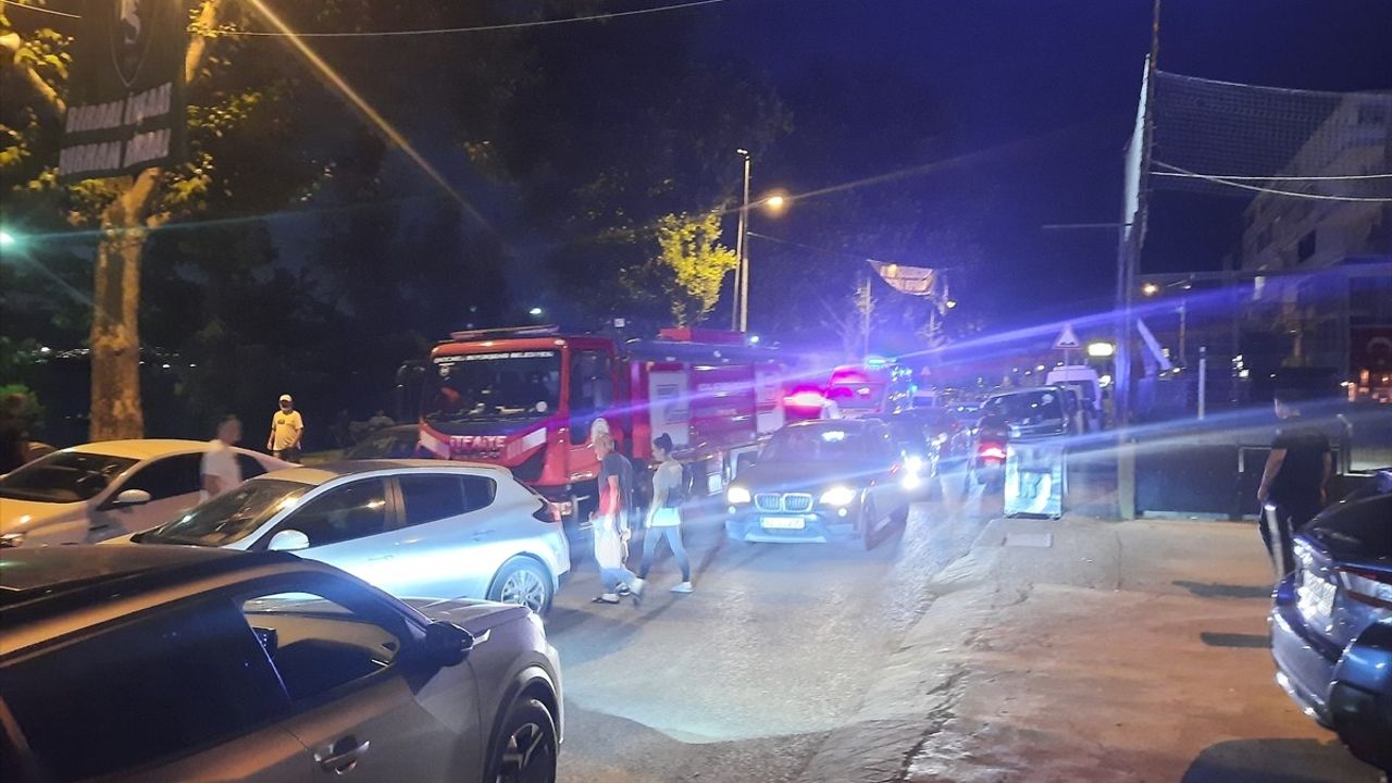 Kocaeli'de Gaz Kaçağı Şüphesiyle Apartman Tahliyesi