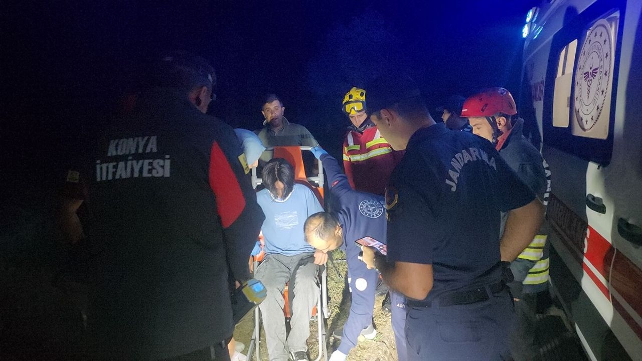 Konya'da Kayalıklarda Mahsur Kalan İki Çocuk Kurtarıldı