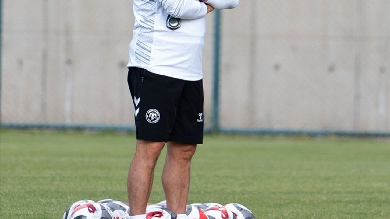 Konyaspor Yeni Sezona Yeniliklerle Hazırlanıyor