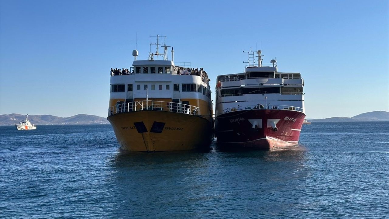 Marmara Adası Açıklarında Feribot Yangını