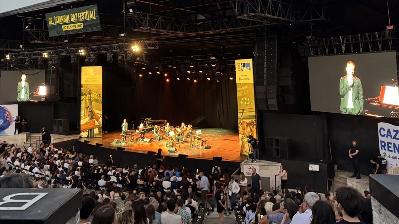 Max Richter İstanbul'da Müzikseverlerle Buluştu