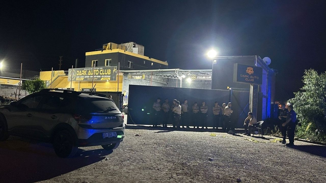 Mersin'de Silahlı Saldırı: 1 Ölü, 1 Yaralı