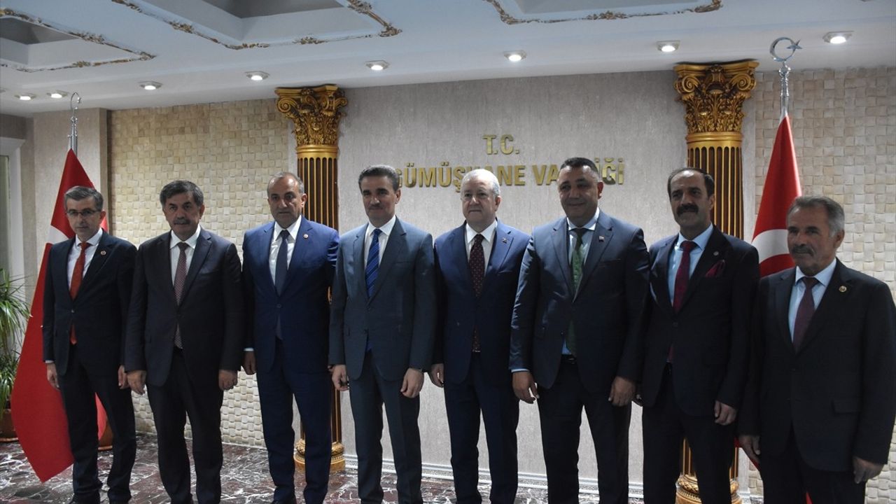 MHP Genel Başkan Yardımcısı Durmaz, Gümüşhane'de Üretken Belediyecilik Vurgusu Yaptı