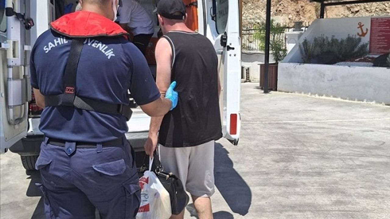 Muğla'da 3 Kişi Tıbbi Tahliye Edildi