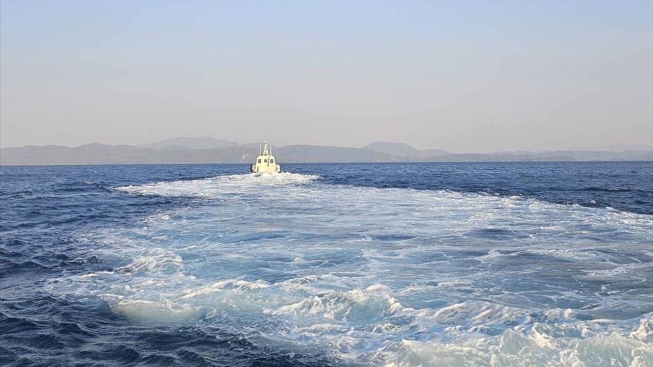Muğla'da Kürek Sörfü Kazası: Bir Kişi Kayboldu