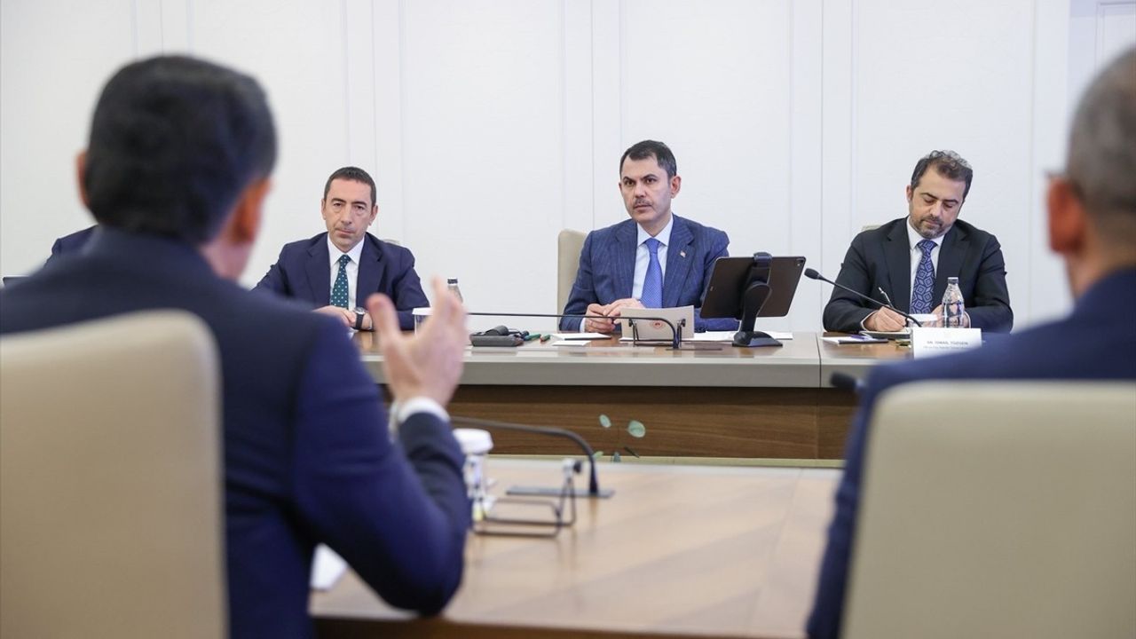 Murat Kurum, KKTC İçişleri Bakanı Dursun Oğuz ile Ortak Projeleri Görüştü