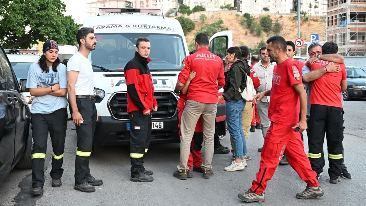 Orman Şehitlerinin Naaşları Ankara'ya Getirildi