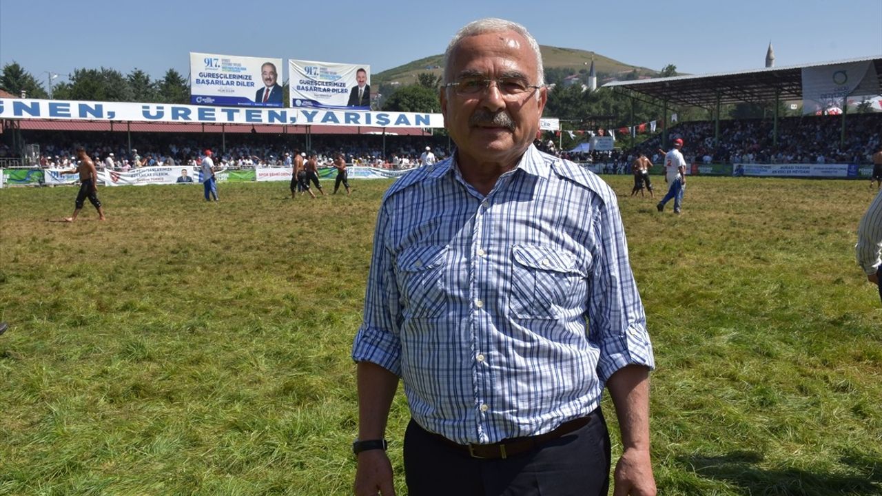 Perşembe Yaylası Yağlı Güreş Festivali'nin Başpehlivanı Mustafa Taş Oldu