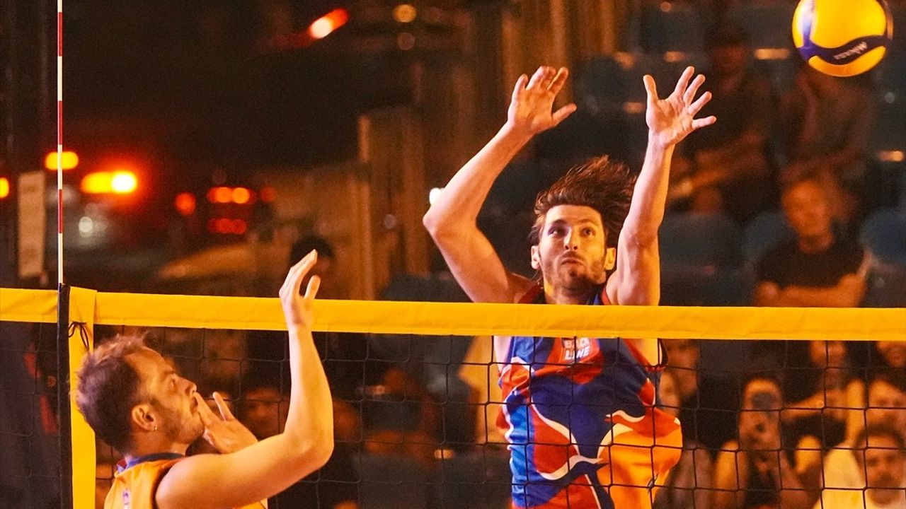 Red Bull Back Line'da Şampiyon Şepidi Takımı