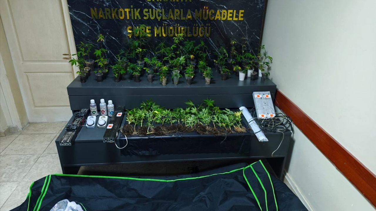 Sakarya'da Uyuşturucu Operasyonu: 5 Gözaltı