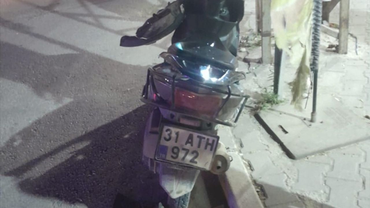 Samandağ'da Motosiklet Kazası: 3 Yaralı