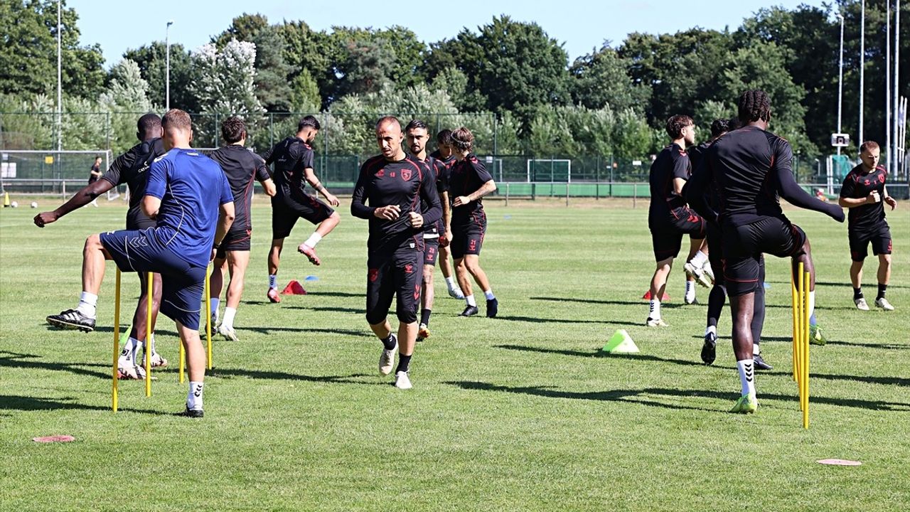 Samsunspor Hollanda'da Güçleniyor