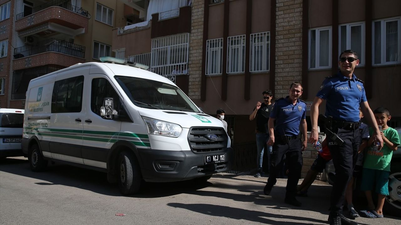 Şanlıurfa'da Yalnız Yaşayan Genç Bir Birey Evinde Hayatını Kaybetti