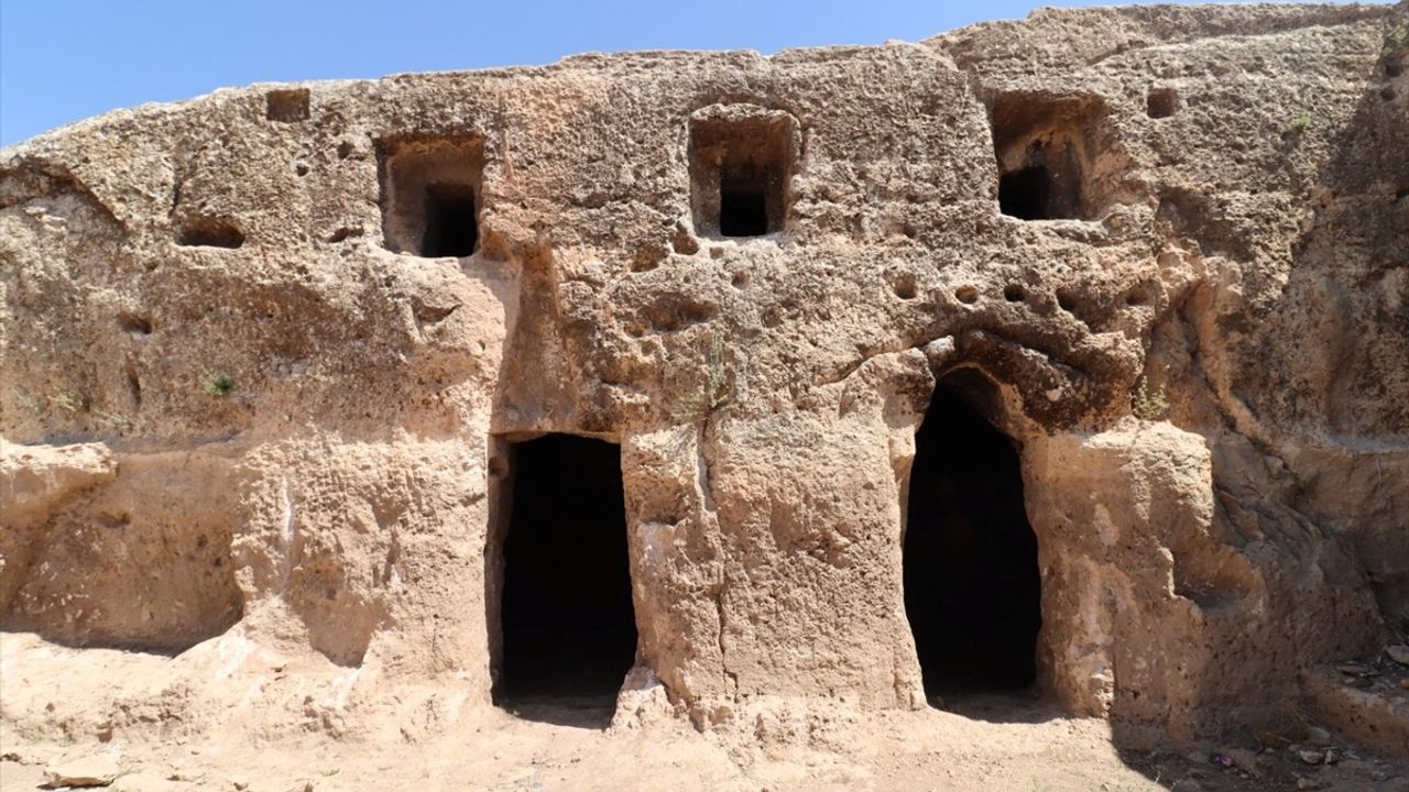 Şanlıurfa'daki Kaya Kilisesi Kayıt Altına Alındı