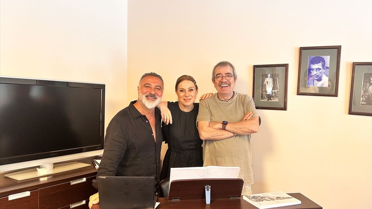 Selçuk Yöntem, Zuhal Olcay ve Cengiz Bozkurt 'Don Quixote' Müziğinde Buluşuyor